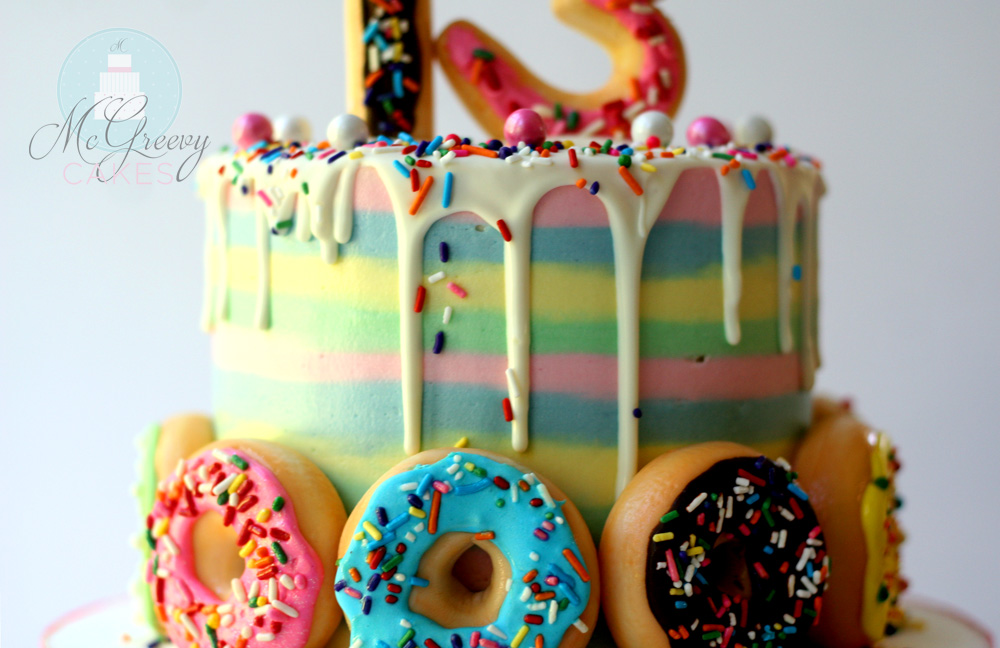 Donut Design Cake | Giftr - Malaysia's Leading Online Gift Shop