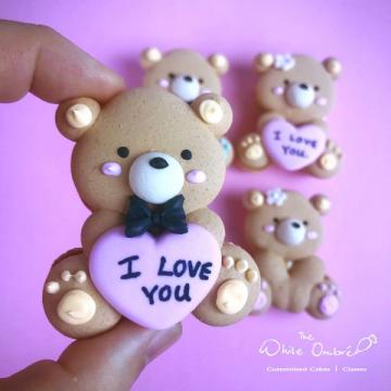 Teddy Bear Macaron