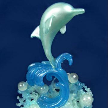 isomalt-dolphin-topper